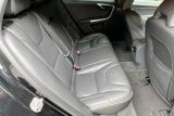 Volvo V60 R Design 2015 25