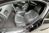 Volvo V60 R Design 2015 28